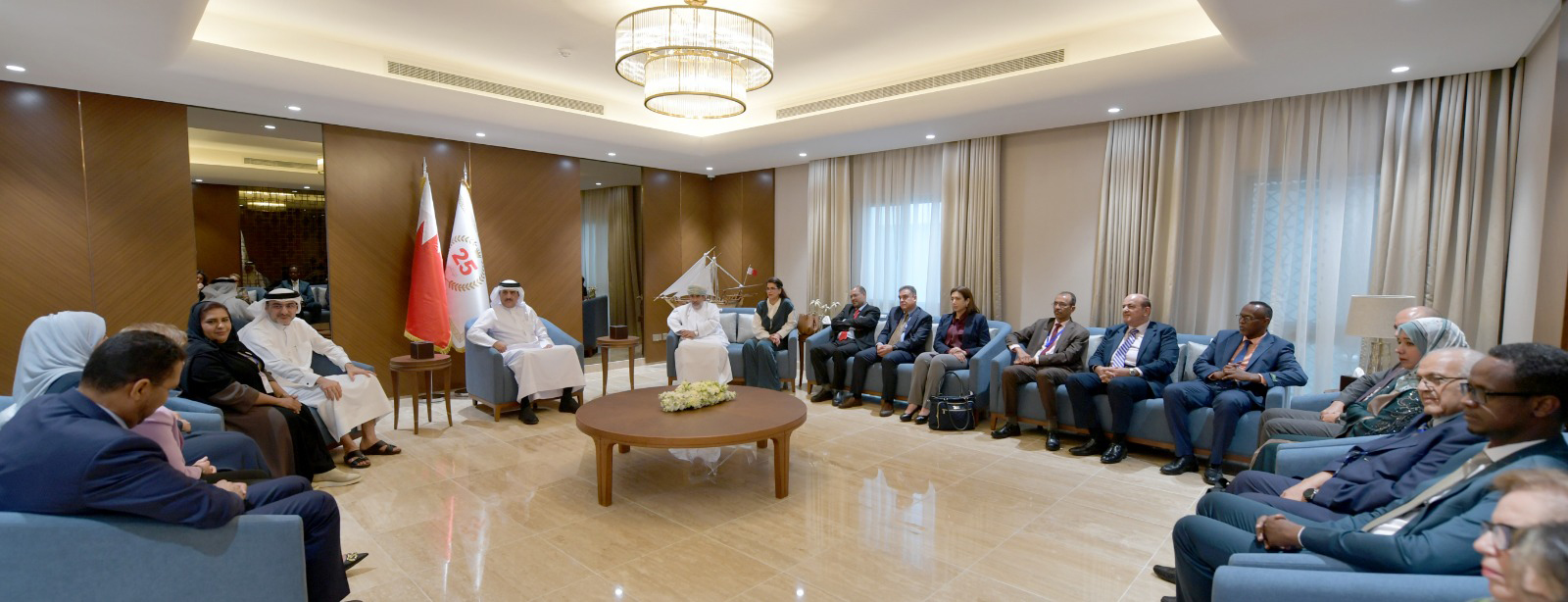 نائب وزير الداخلية يستقبل المشاركين في اجتماع المعهد العربي للتدريب والبحوث الإحصائية واللجنة الإحصائية للإسكوا<